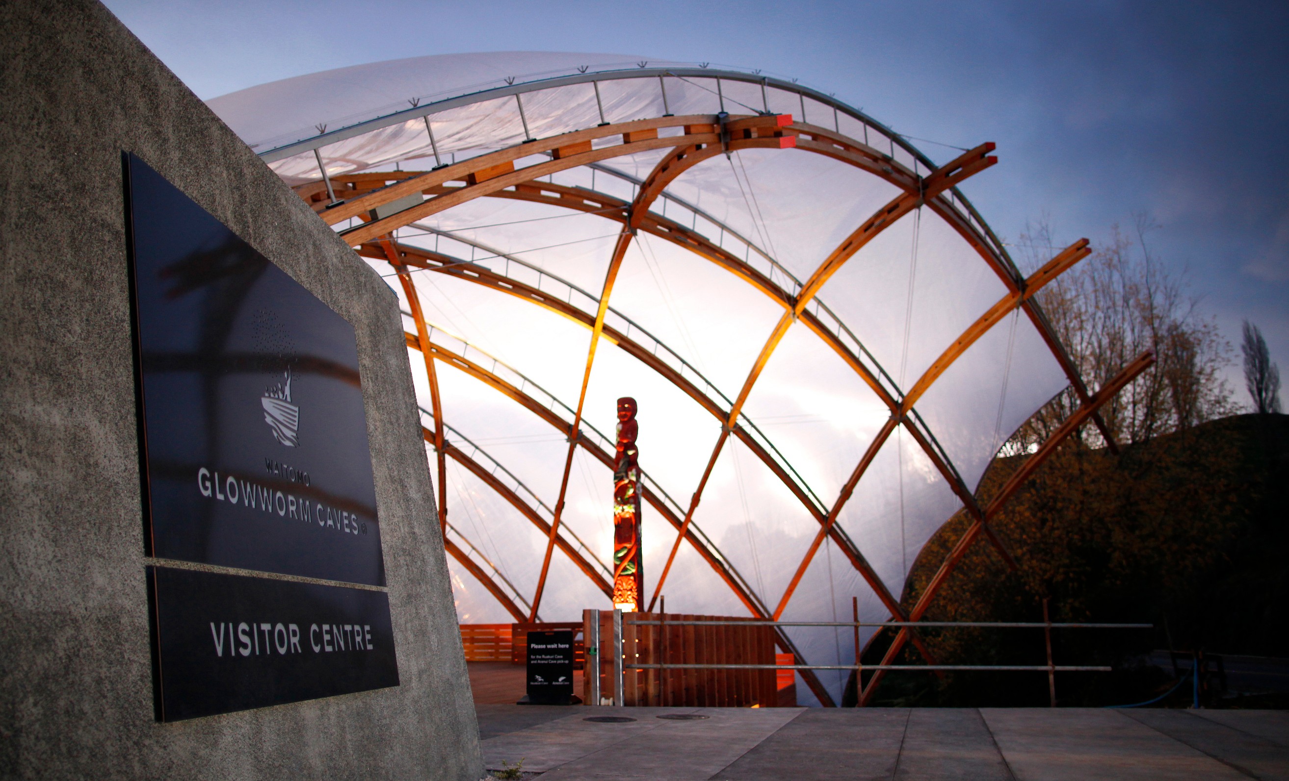 Page Hero - Itineraries - Waitomo glowworm caves