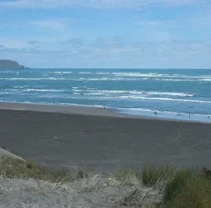 Our List of Stunning Beaches and Seaside Towns near Waitomo